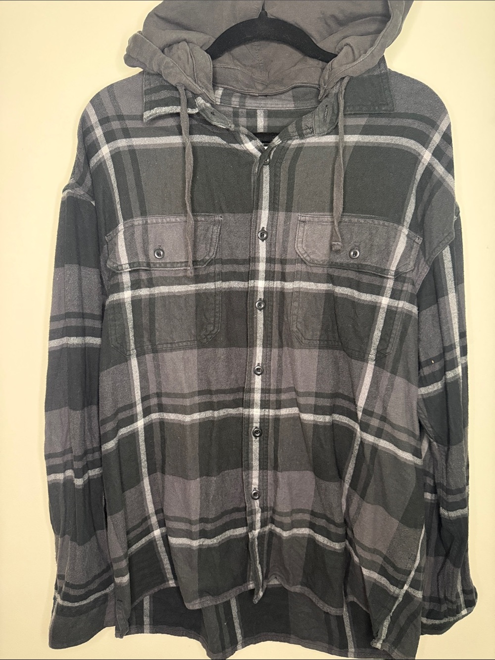 American Eagle Outfitters Gray Plaid Hooded Button-Down Shirt